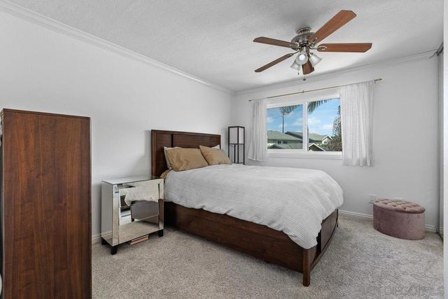 7856 Camino Glorita, San Diego, CA 92122