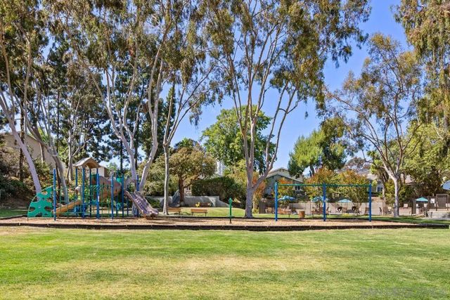 7856 Camino Glorita, San Diego, CA 92122