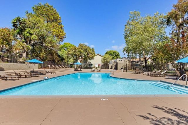 7856 Camino Glorita, San Diego, CA 92122