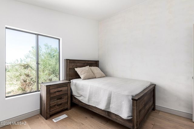 11103 W Panther Peak Drive, Tucson, AZ 85743