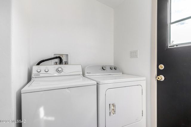 11103 W Panther Peak Drive, Tucson, AZ 85743