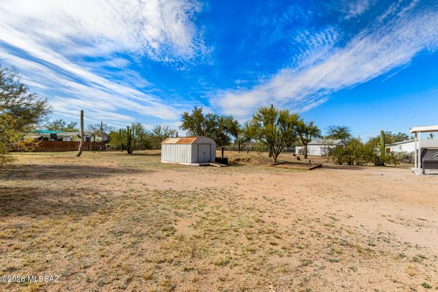 11103 W Panther Peak Drive, Tucson, AZ 85743