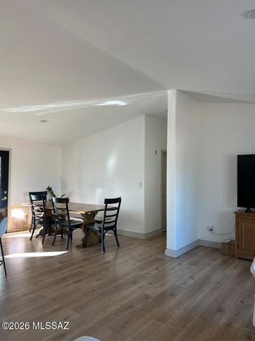 11103 W Panther Peak Drive, Tucson, AZ 85743