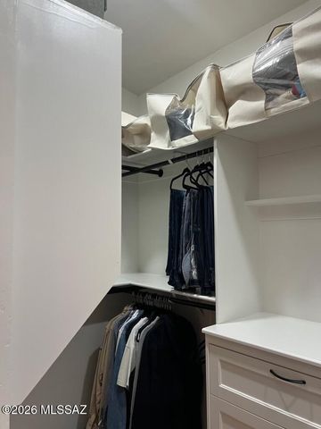 11103 W Panther Peak Drive, Tucson, AZ 85743