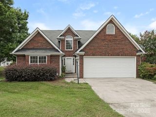 2306 Planters Knoll Drive, Monroe, NC 28110