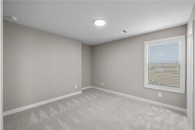 18580 W 169th Terrace, Olathe, KS 66062