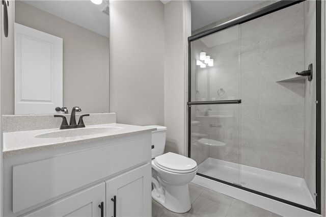 18580 W 169th Terrace, Olathe, KS 66062