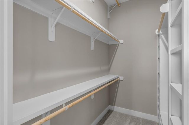 18580 W 169th Terrace, Olathe, KS 66062