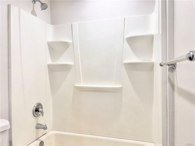 20009 Arminta Street, Winnetka, CA 91306