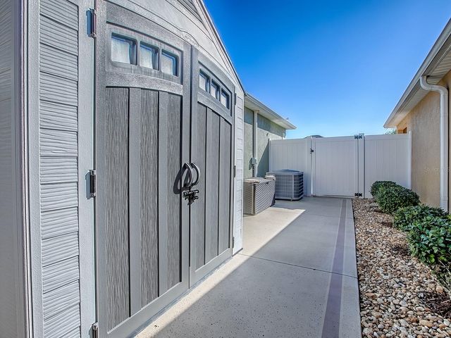 2121 ABER LANE, The Villages, FL 32163