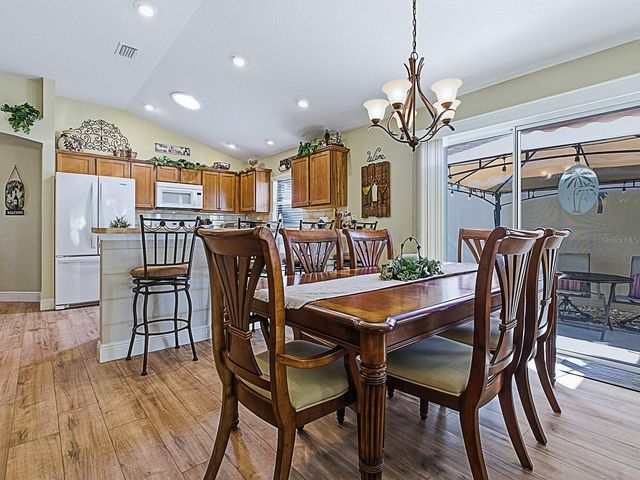 2121 ABER LANE, The Villages, FL 32163