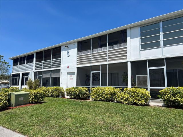 258 Markham L 258, Deerfield Beach, FL 33442