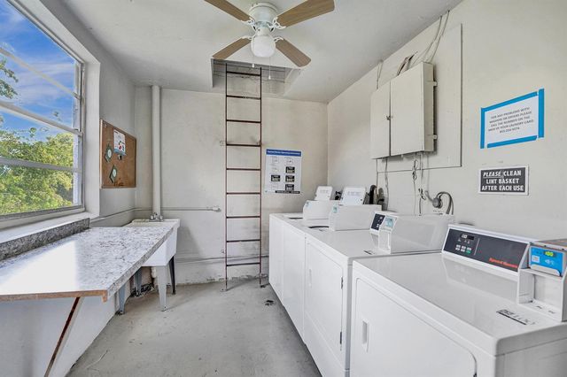 9470 Poinciana Place 308, Davie, FL 33324