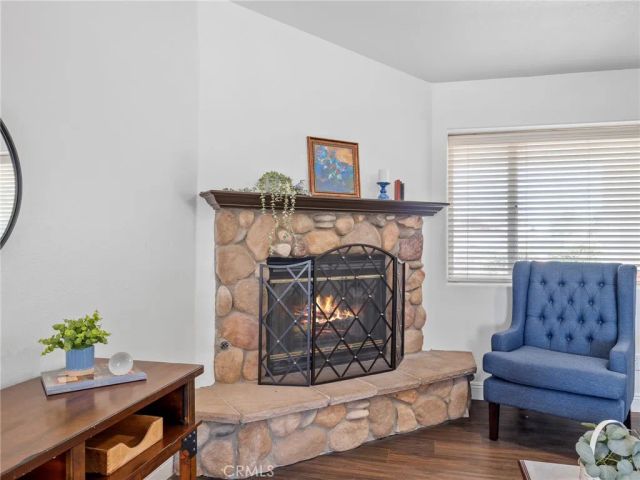 22163 Broken Lance Road, Apple Valley, CA 92307