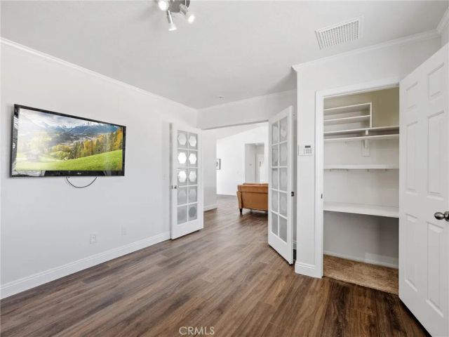 22163 Broken Lance Road, Apple Valley, CA 92307