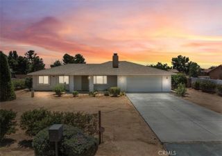 22163 Broken Lance Road, Apple Valley, CA 92307