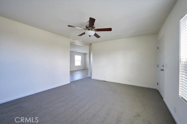 5430 Luna Road, Phelan, CA 92371