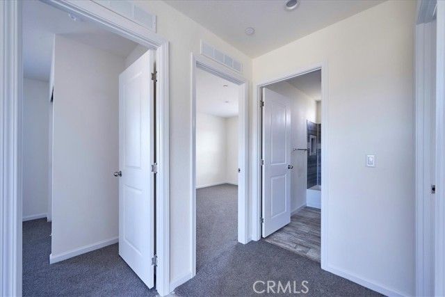 5430 Luna Road, Phelan, CA 92371