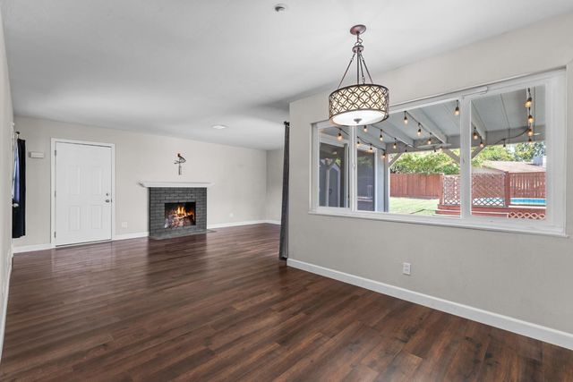 7206 Parish Way, Citrus Heights, CA 95621