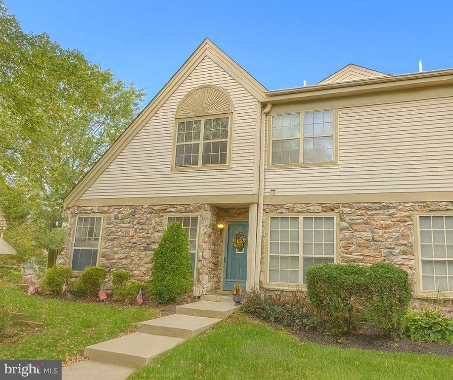 1308 FOXMEADOW DR #CONDO 1308, Royersford, PA 19468