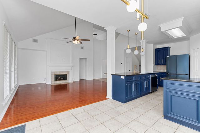 16202 Lasting Light Lane, Houston, TX 77095