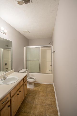 4054 Margo Cir, La Vergne, TN 37086