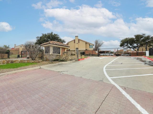4341 Madera Road, Irving, TX 75038