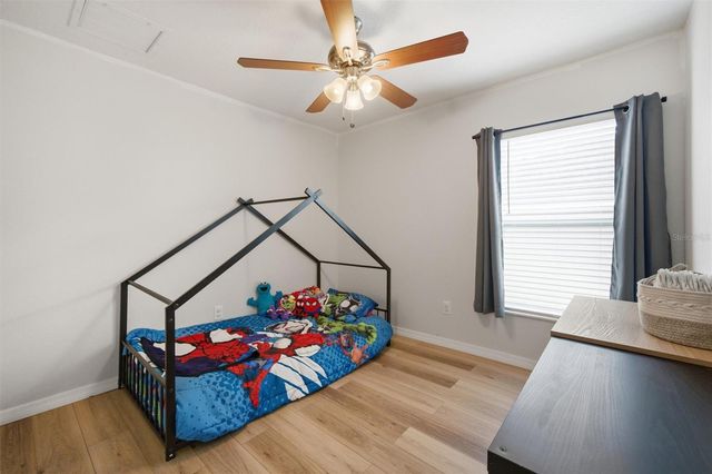 37142 HIGHLAND BLUFF CIRCLE, Dade City, FL 33523