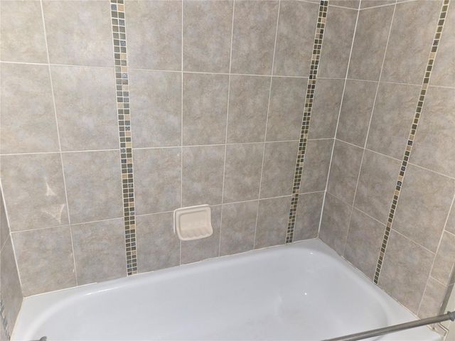 6090 NE 87 TERRACE, Bronson, FL 32621