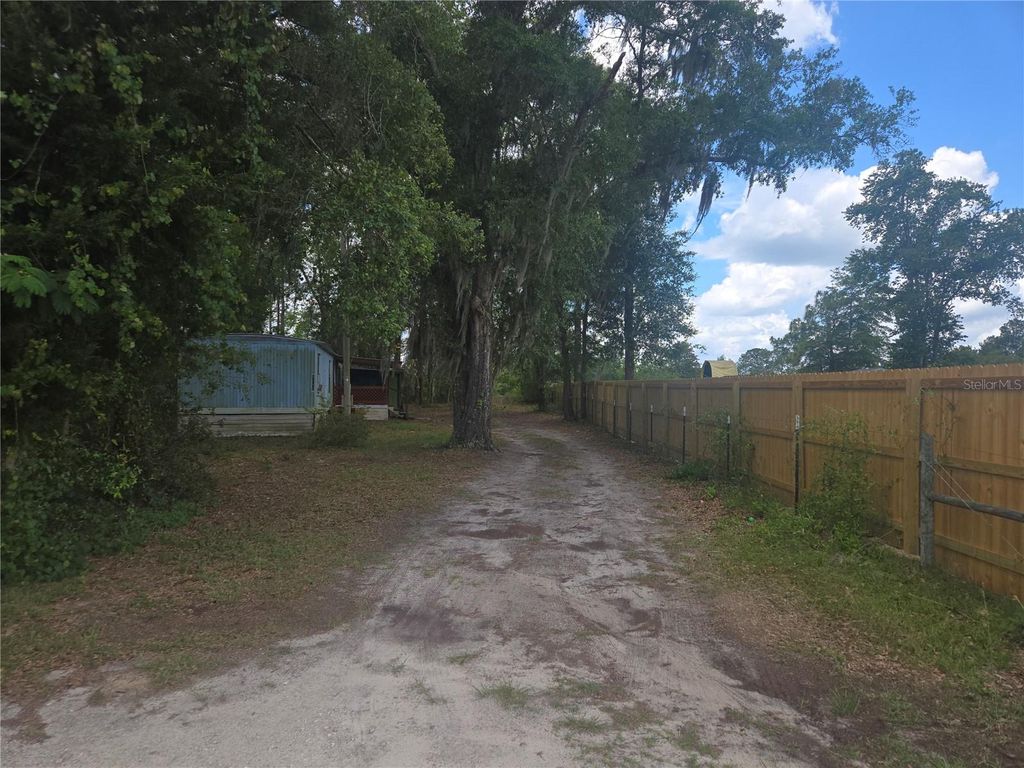 6090 NE 87 TERRACE, Bronson, FL 32621