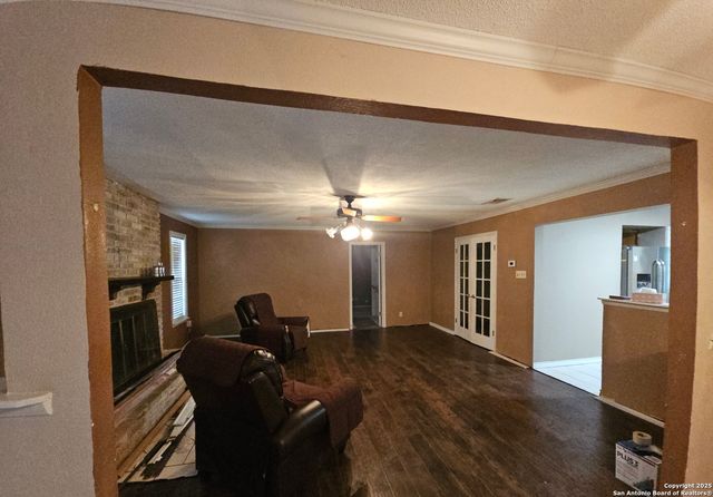 6410 Greencastle St., San Antonio, TX 78242