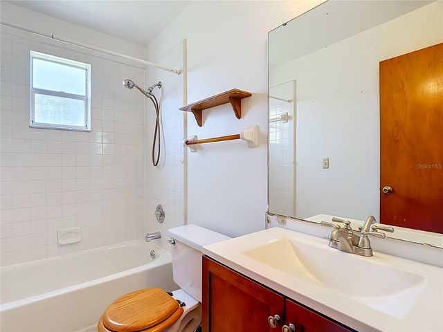 4130 BERGAMONT COURT, Kissimmee, FL 34746
