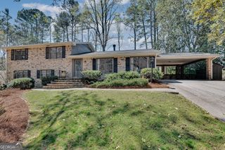 2640 Hawthorne Drive NE, Atlanta, GA 30345