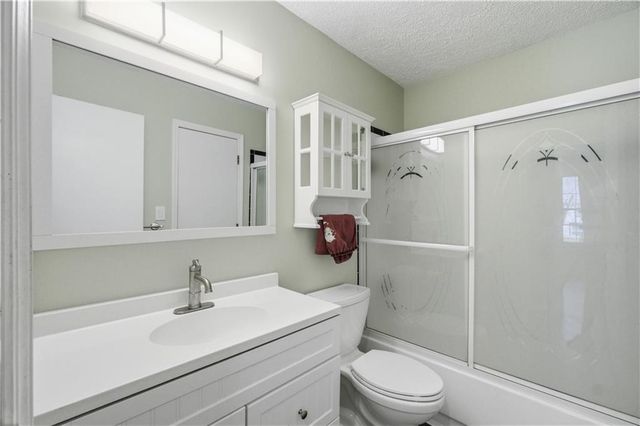 5403 Hazen Avenue, Kansas City, KS 66106