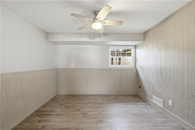 5403 Hazen Avenue, Kansas City, KS 66106