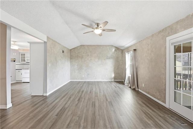 5403 Hazen Avenue, Kansas City, KS 66106