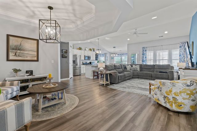 3708 Park Pointe Ave., Little River, SC 29566