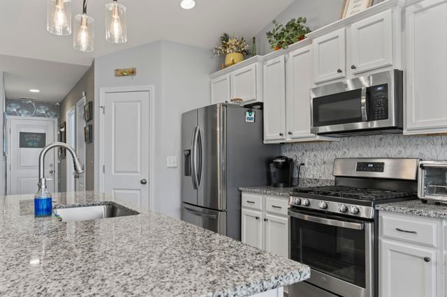 3708 Park Pointe Ave., Little River, SC 29566