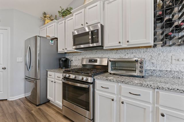 3708 Park Pointe Ave., Little River, SC 29566