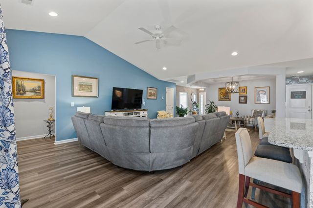 3708 Park Pointe Ave., Little River, SC 29566