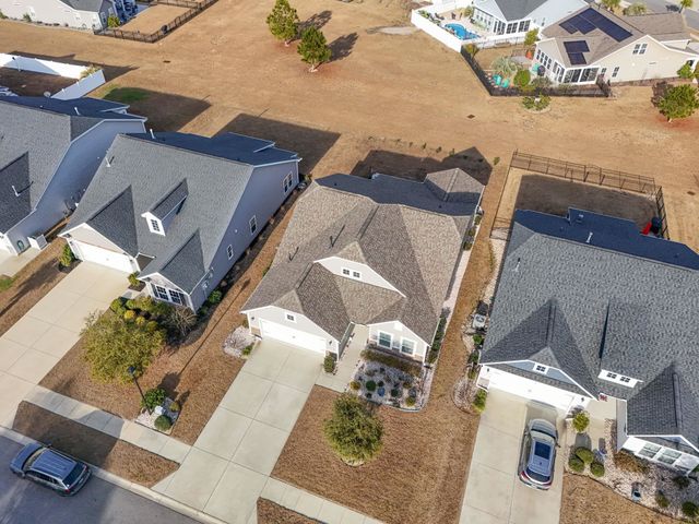 3708 Park Pointe Ave., Little River, SC 29566