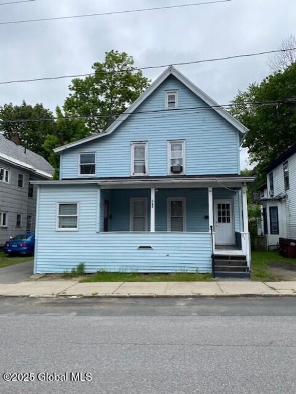 51 Division Street, Gloversville, NY 12078