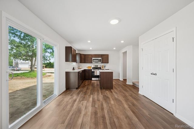 4311 Oak Street, Grand Blanc Charter Township, MI 48439