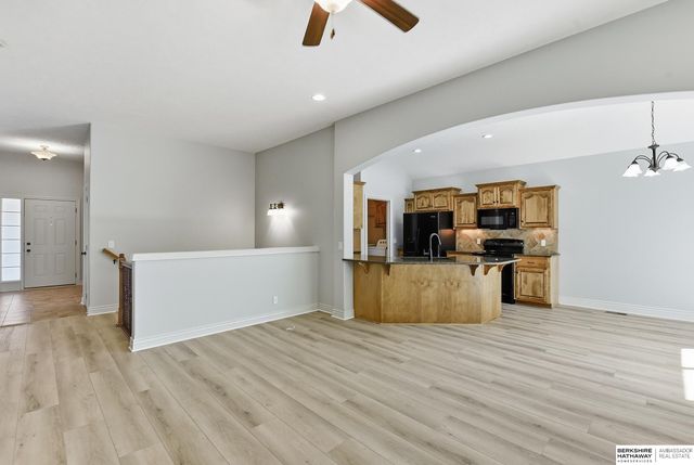 18407 Cuming Circle, Elkhorn, NE 68022
