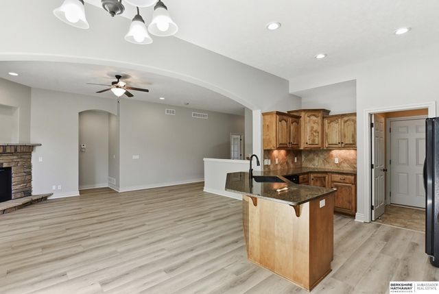 18407 Cuming Circle, Elkhorn, NE 68022