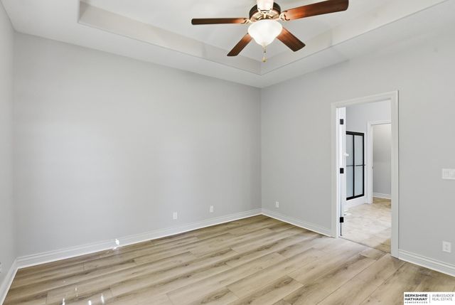 18407 Cuming Circle, Elkhorn, NE 68022