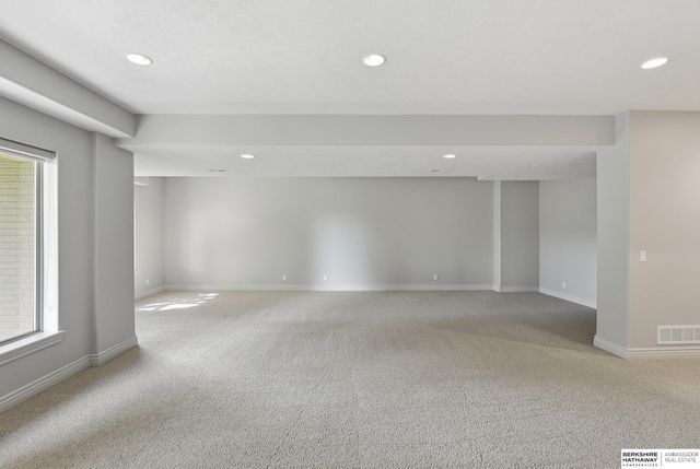 18407 Cuming Circle, Elkhorn, NE 68022