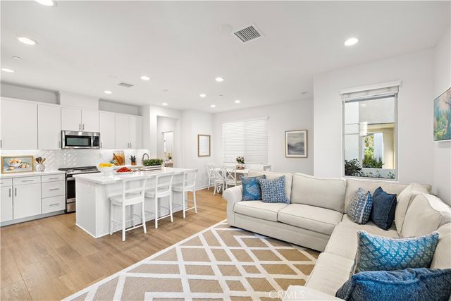 2401 Horseback, Rancho Mission Viejo, CA 92694