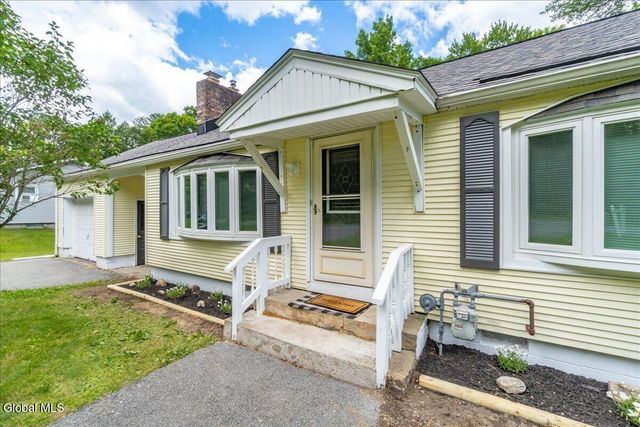 167 Cronin Road, Queensbury, NY 12804