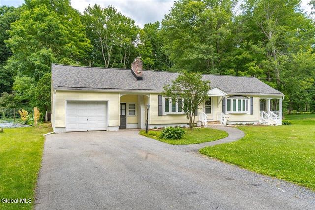 167 Cronin Road, Queensbury, NY 12804